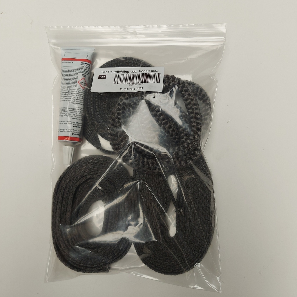 Door sealing set for round door